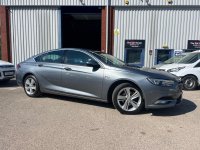 VAUXHALL INSIGNIA