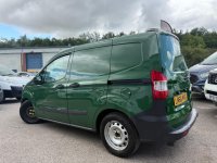 FORD TRANSIT COURIER