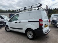 FORD TRANSIT COURIER
