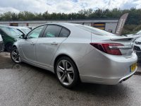 VAUXHALL INSIGNIA