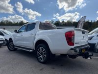 NISSAN NAVARA
