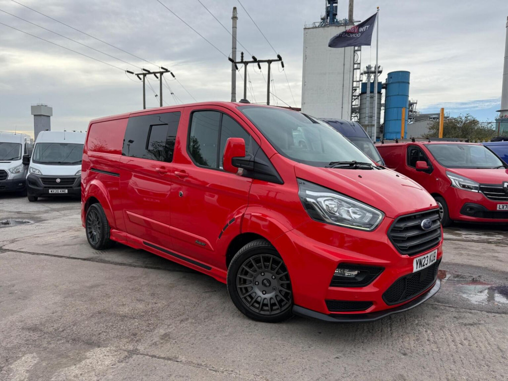 2023 Ford Transit Custom